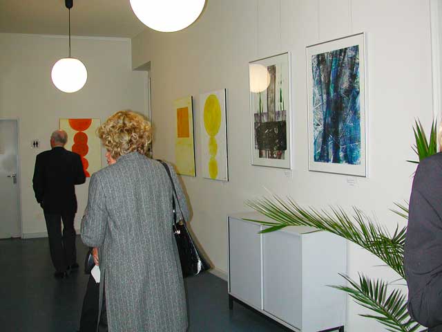 Ausstellungen in lokalen Unternehmen
